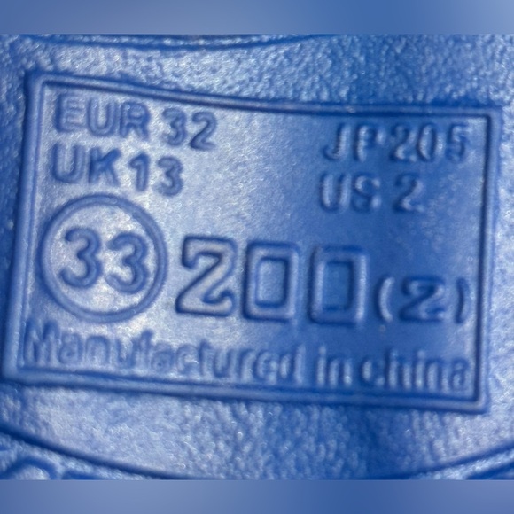 Kid’s Disney Pixar Cars Lightning McQueen Rubber Sandals: Size 2 - Picture 7 of 7